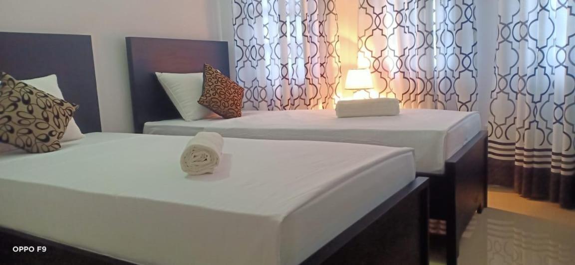Kavee Transit Hotel Katunayaka Екстериор снимка